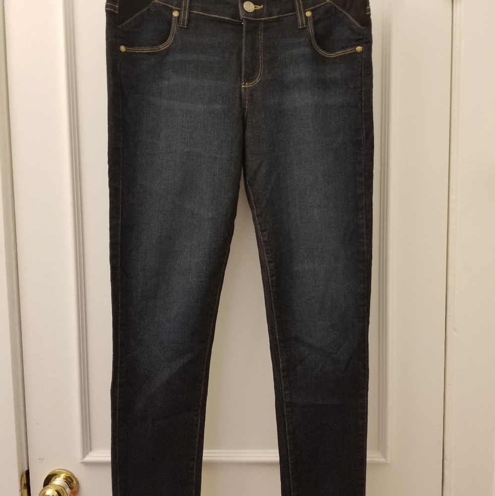 Maternity jeans